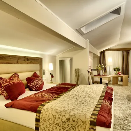 Hotel Neuhaeusl - Herzlich Familiaer Berchtesgaden