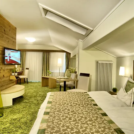 Hotel Neuhaeusl - Herzlich Familiaer Hotell Berchtesgaden