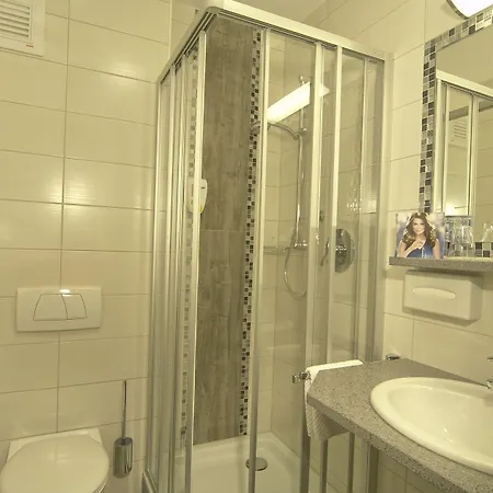 Neuhäusl Superior Hotel 4*