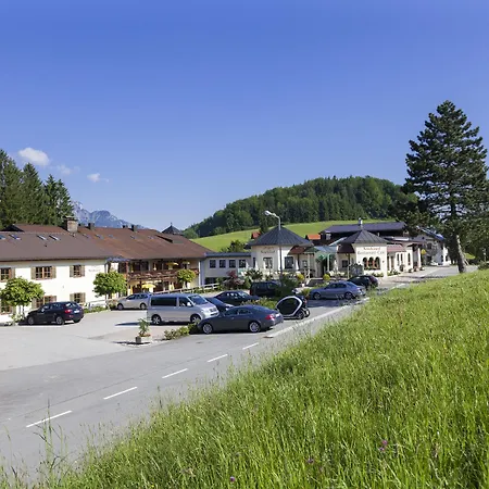 Neuhäusl Superior Hotel 4*