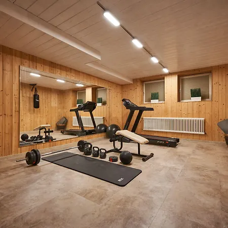 Hotel Neuhaeusl - Herzlich Familiaer Berchtesgaden