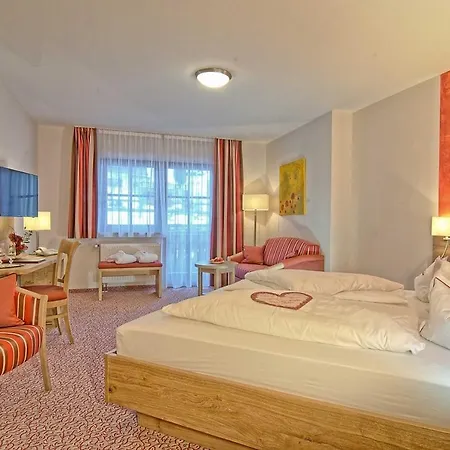 Neuhaeusl Superior 4*