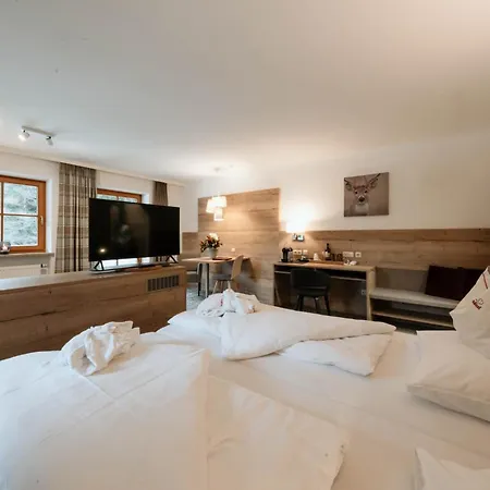 Hotel Neuhaeusl - Herzlich Familiaer Hotell Berchtesgaden