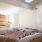 Hotel Neuhaeusl Superior 4*