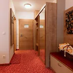 Hotel Neuhaeusl Superior